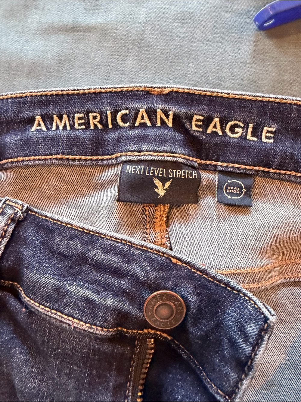 American Eagle Outfitters Dark Indigo Women's Skinny Jeans - Picture 3 of 8